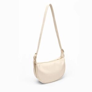 Elegant Cream Shoulder Bag